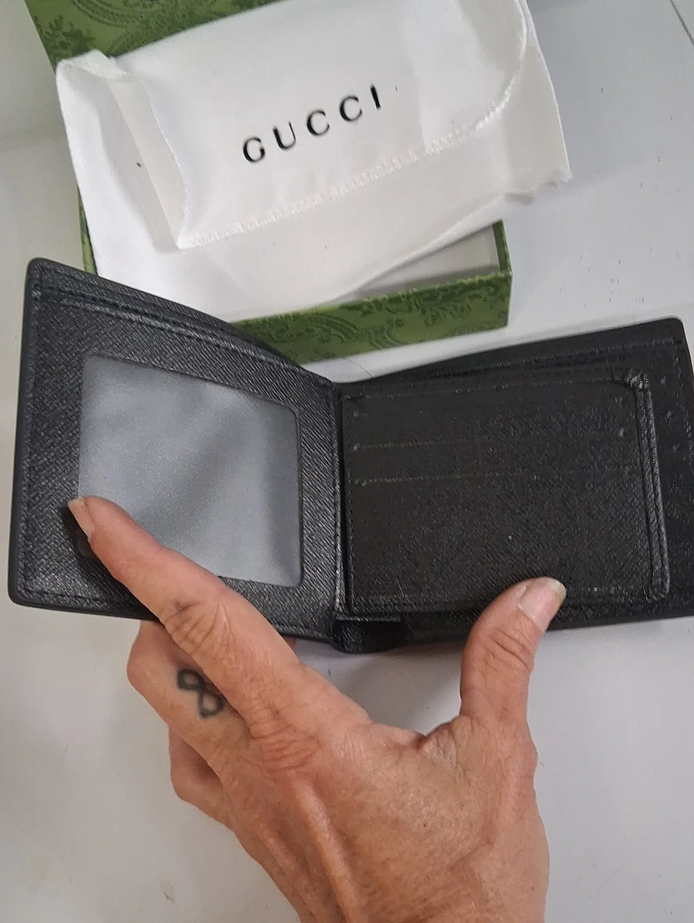 New In Box Gucci Black Wallet with Bold Tiger Motif